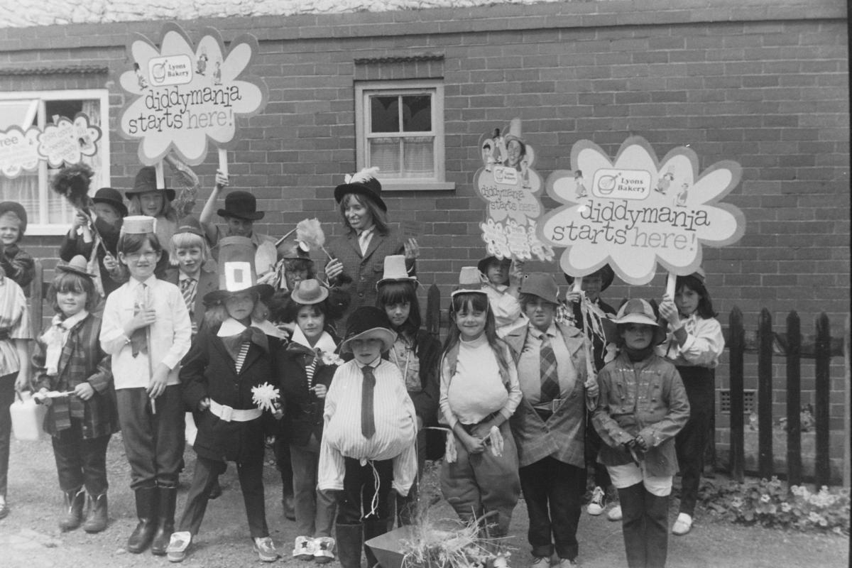 Bishop's Castle Brownies dress up as Ken Dodd's Diddymen in 1969. Picture by Colin Love