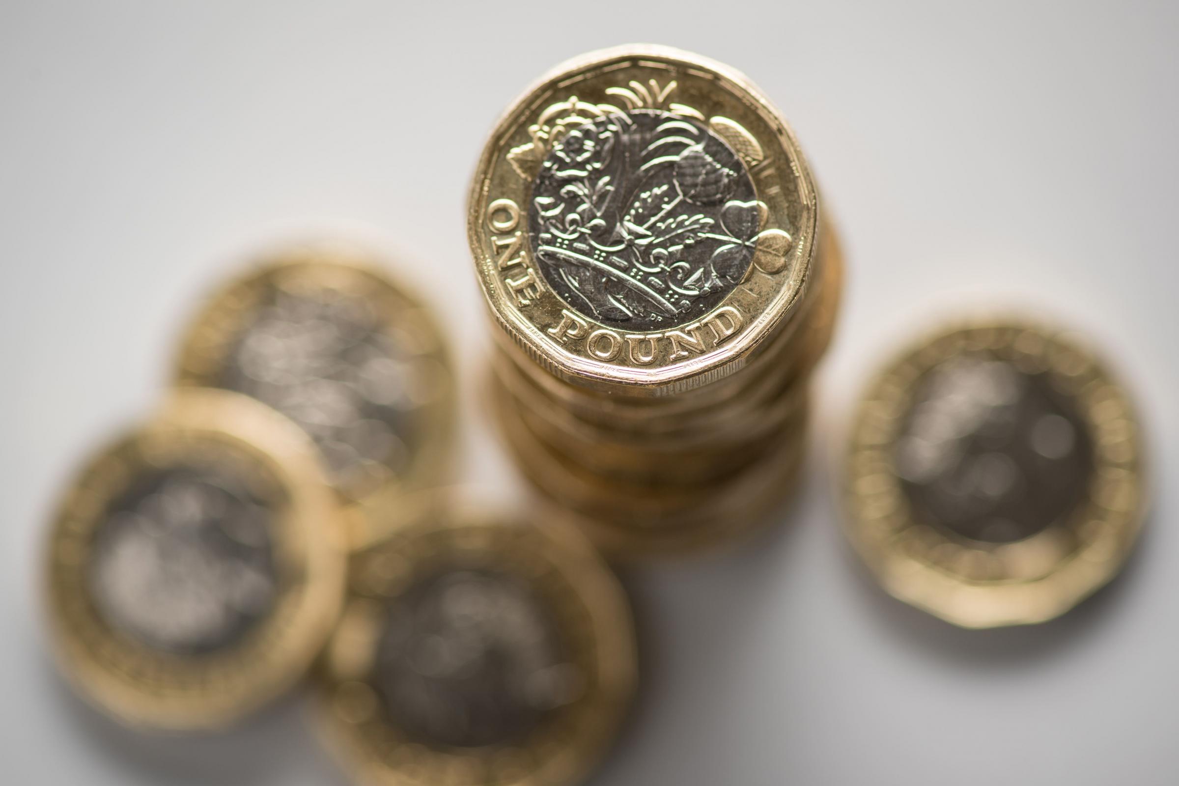 Pound tumbles to 2021 low over fears of new Plan B virus curbs - Vimarsana News
