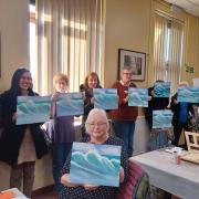 Beginner painters have previously produced beautiful paintings of the ocean