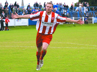 Sean Evans has hailed support from Ludlow Town boss